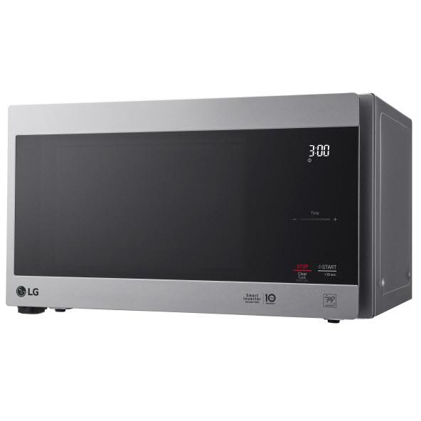 LG 0.9 cu. ft. Countertop Microwave Oven LMC0975ST IMAGE 2