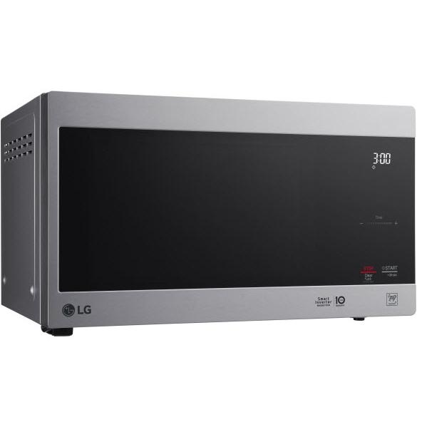 LG 0.9 cu. ft. Countertop Microwave Oven LMC0975ST IMAGE 8
