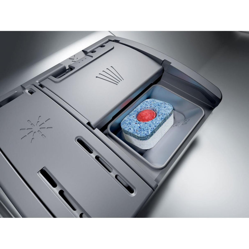 Bosch 24-inch Built-in Dishwasher with PrecisionWash® SHP65CM5N/01 IMAGE 2