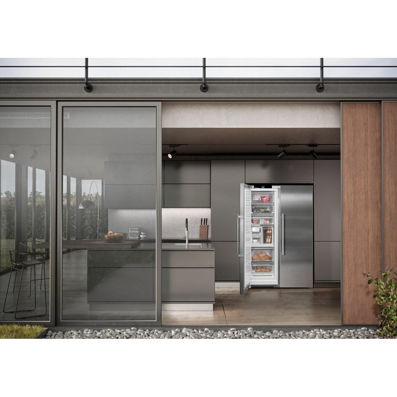 Liebherr 9.8 cu.ft Upright Freezer with NoFrost SF5291 IMAGE 10