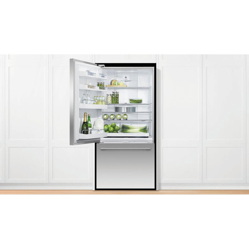 Fisher & Paykel 32-inch, 17.1 cu. ft. Freestanding Bottom Freezer Refrigerator with Internal Ice Maker RF170WLHJX1 IMAGE 3