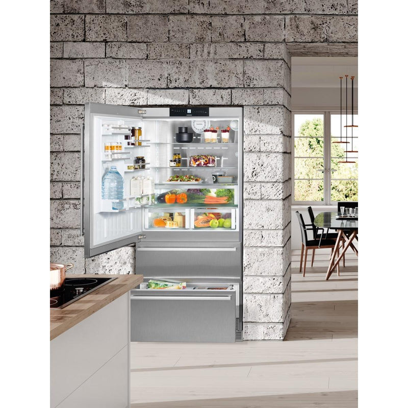 Liebherr 36-inch, 19.5 cu. ft. Bottom Freezer Refrigerator with Interior Ice Maker CS 2091 IMAGE 9
