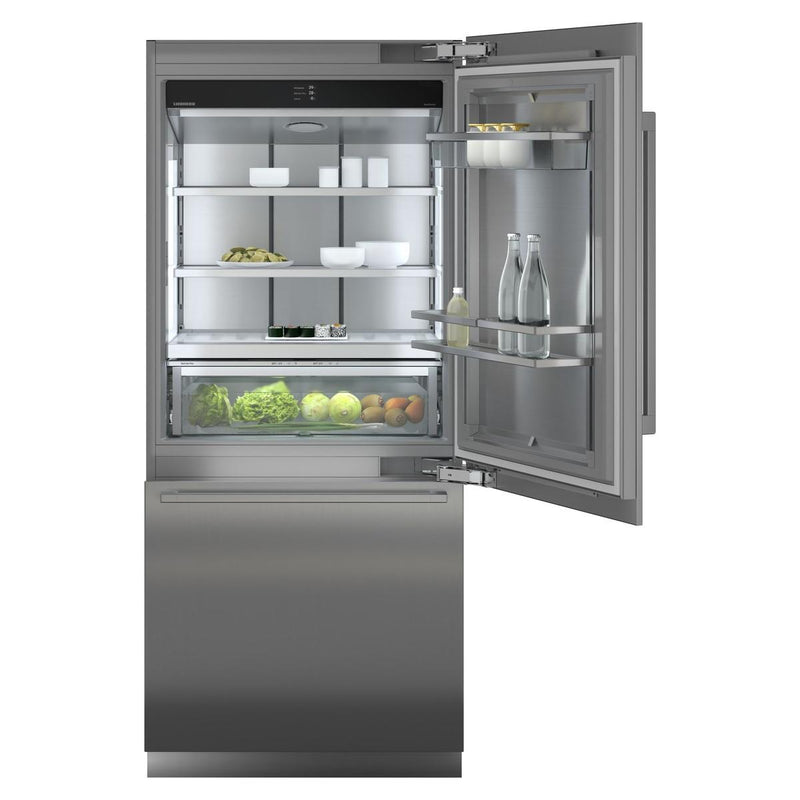 Liebherr 36-inch, 18.1 cu. ft. Bottom Freezer Refrigerator MCB 3650 IMAGE 3