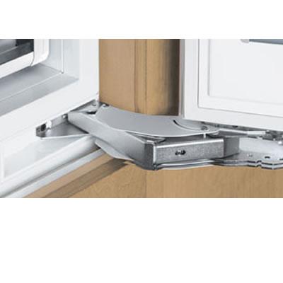 Bosch 98-bottle Built-in Wine Cooler B24IW50NSP IMAGE 2
